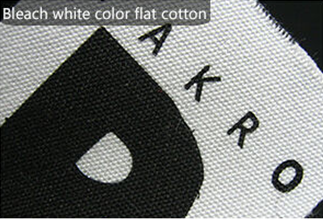環境友好的な綿によって編まれる衣類は衣服のための札を刺繍されて分類します