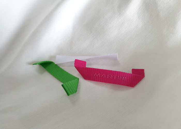 Silk Screen Printing Custom Fabric Tags Labels Shirt Hanger Loop On Garment