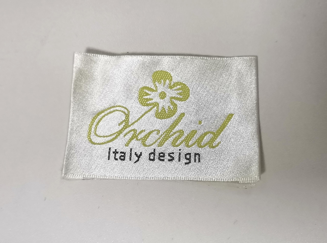 Custom High Density Woven Labels Folding Clothing Woven Labels