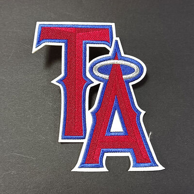 刺身パッチ - ハロー,アイアンオン/シューオンアパレルバックパック装飾バッジの赤と青