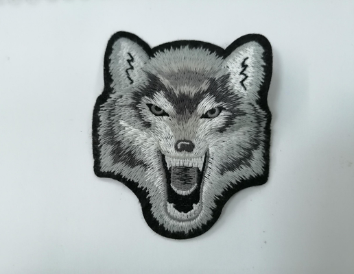 衣服のための衣服によって編まれる刺繍されたパッチは熱伝達のラベルを