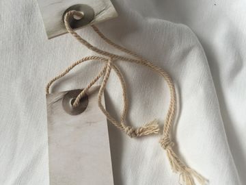 専門にされた注文の商品のこつの札、宝石類のための独特なギフトのこつの札