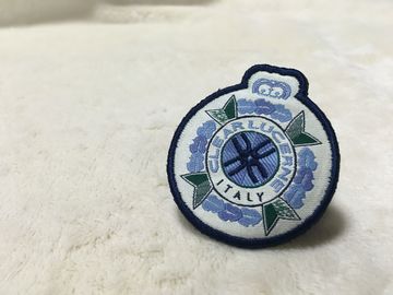 涼しい均一ラベル衣類の平面のための習慣によって刺繍されるパッチのフェルト パッチ