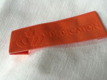 高周波Debossingの快適なNeedleloom編まれた衣類のラベル