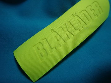 衣類のための注文の衣類パッチ、3dポリ塩化ビニールのシリコーン ゴム パッチを作って下さい