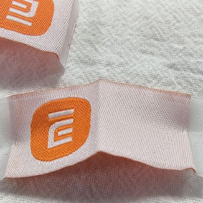 カスタム高密度衣料織ラベル ブックカバーフォールドタグ バッグ衣料用