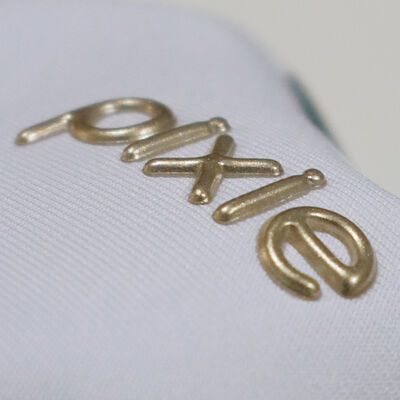 工場カスタムゴールドTPU熱転写ラベル 光沢効果 衣類用アイロン接着