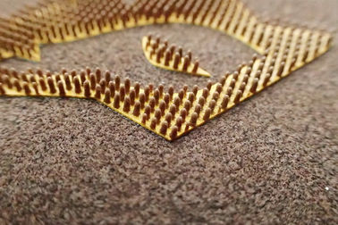 専門の習慣3Dのシリコーン ゴムは衣類のためのパッチのラベルに点を打ちます