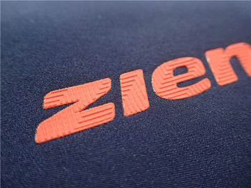 有毒で柔らかく多彩なマットのケイ素の熱伝達の衣類は環境と分類しません