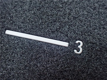 環境友好的で黒いヴェルクロ注文のホックおよびループ灰色TPUロゴの衣類パッチ