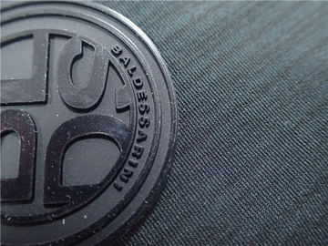 衣服または袋のための注文のゴム製ロゴ パッチ/円形のシリコーンのバッジ