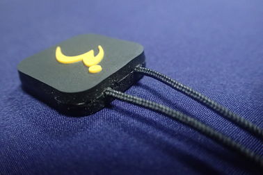 注入のジャケットのためのスリップ防止および耐久のケイ素が付いているゴム製ジッパーの引き手