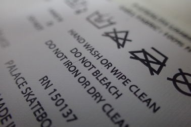 平らな切断注文スクリーンの印刷の袋、タオルのためのナイロン取扱表示ラベル
