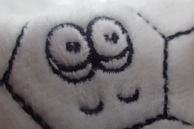 漫画のフットボール レーザーの切口の習慣によって刺繍されるバッジ