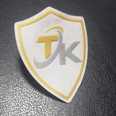 Tシャツの浮彫りにされたステッカー3D TPUのシリコーンの柔らかい熱伝達のラベルのロゴの鉄