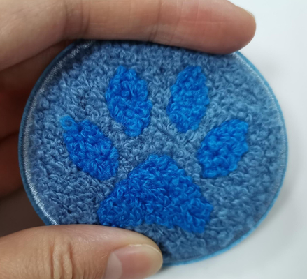 衣服のための洗濯できるタオルの刺繍パッチの熱伝達のラベル